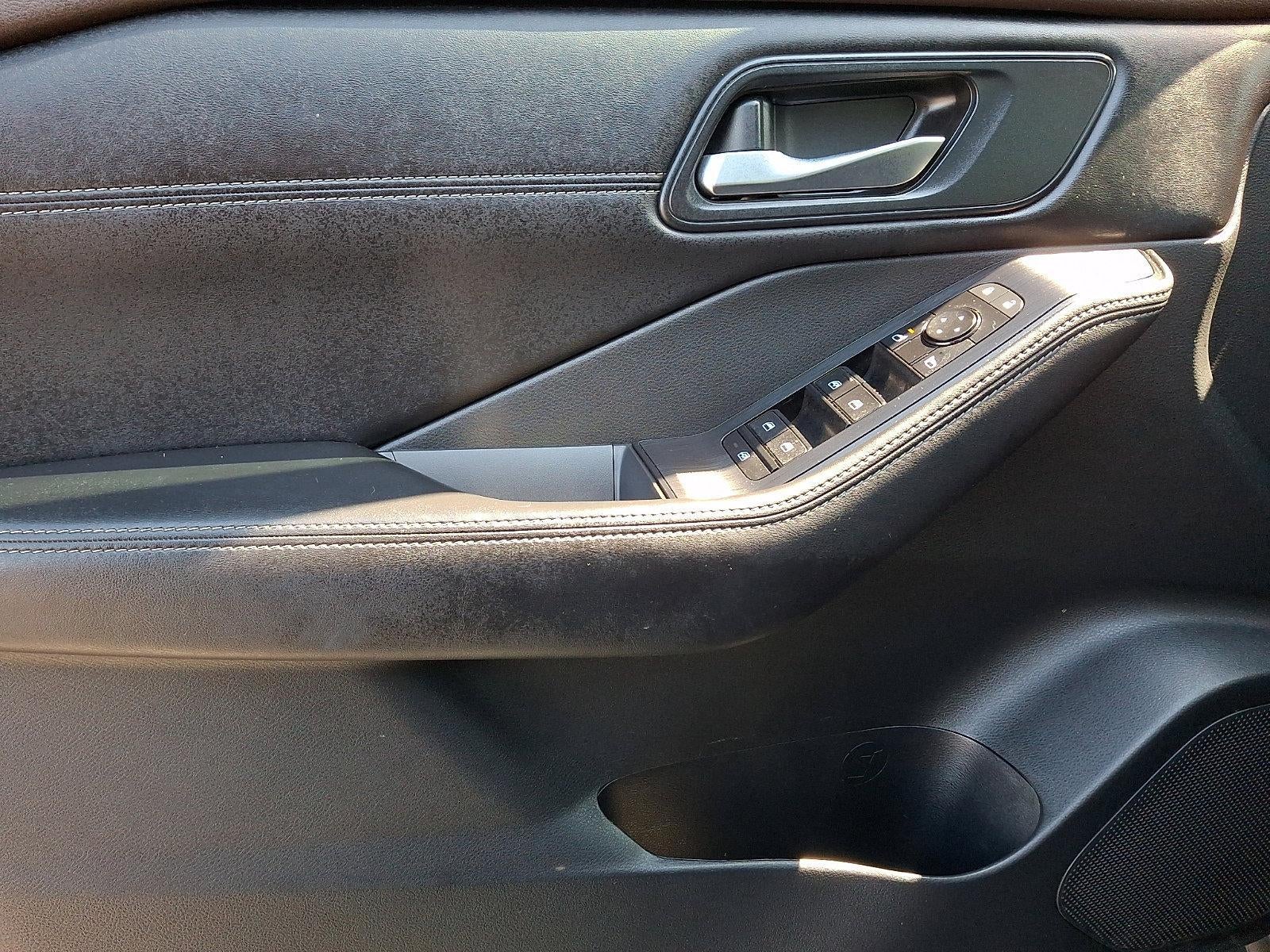 2023 Nissan Rogue AWD SV