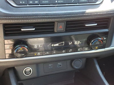 2023 Nissan Rogue AWD SV