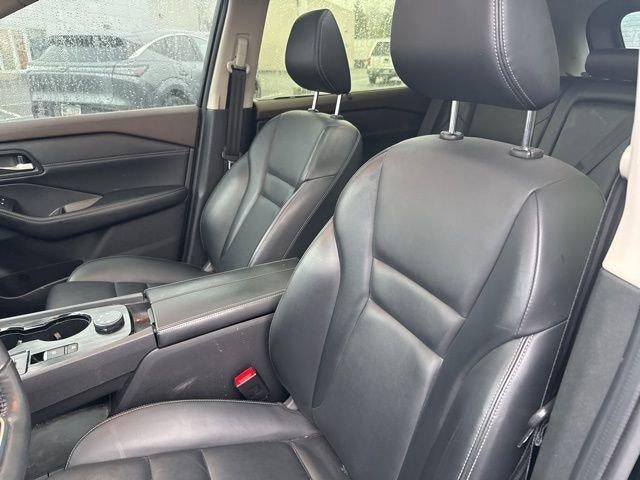 2023 Nissan Rogue AWD SV