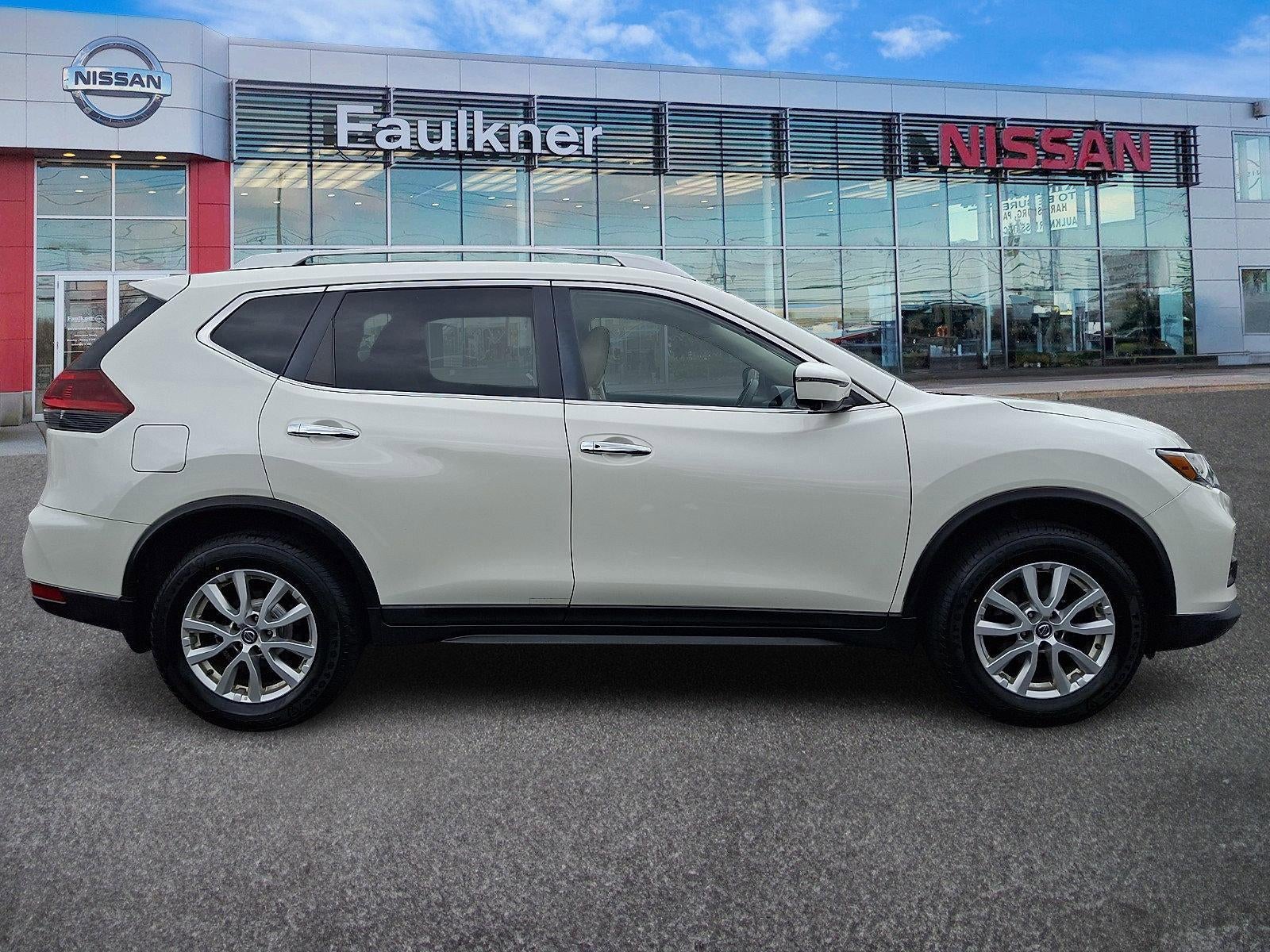 2018 Nissan Rogue SV