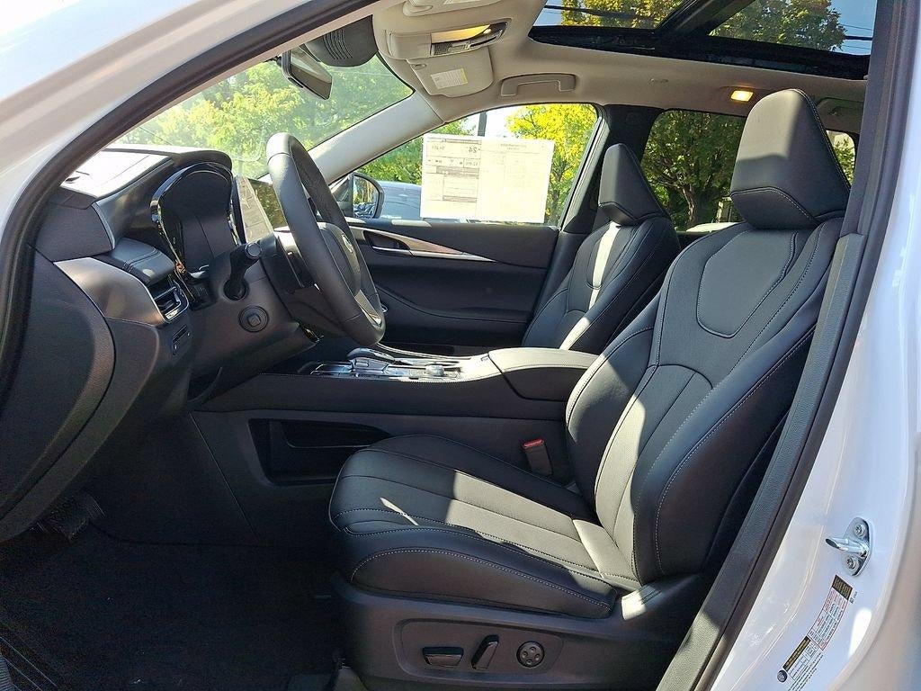 2027 INFINITI QX60 LUXE AWD