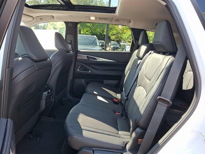 2027 INFINITI QX60 LUXE AWD
