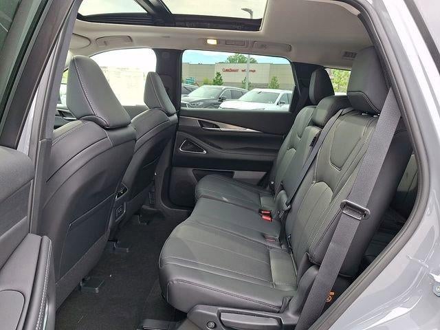 2027 INFINITI QX60 LUXE AWD