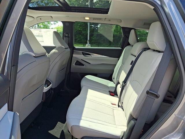 2027 INFINITI QX60 LUXE AWD