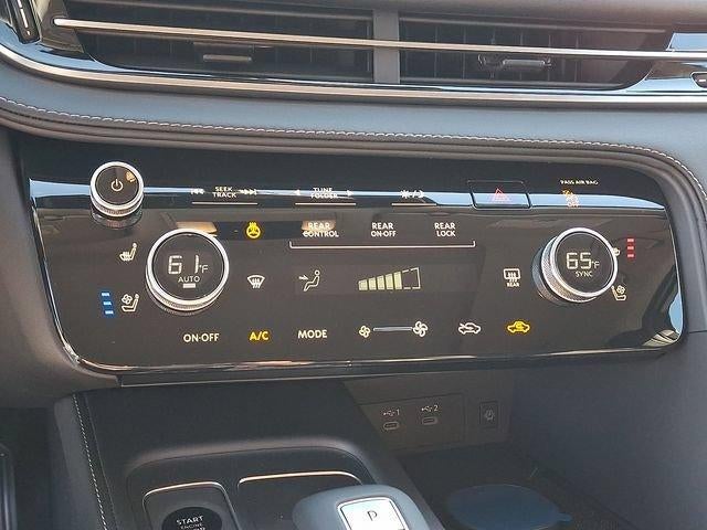 2027 INFINITI QX60 LUXE AWD