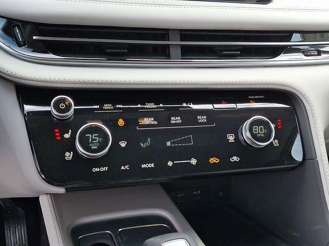 2026 INFINITI QX60 LUXE AWD