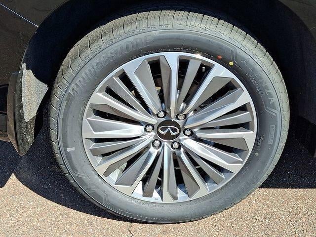 2026 INFINITI QX80 LUXE AWD