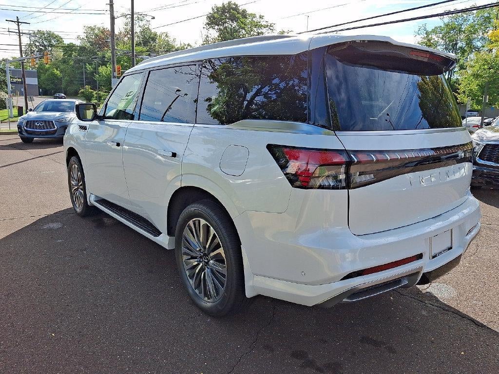 2027 INFINITI QX80 LUXE AWD *Ltd Avail*