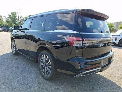 2027 INFINITI QX80 LUXE AWD