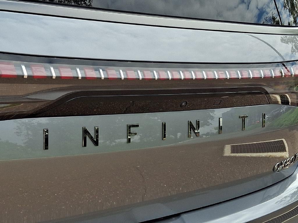 2027 INFINITI QX80 AUTOGRAPH AWD *Ltd Avail*