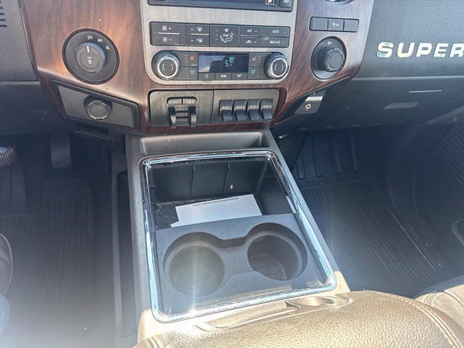 2011 Ford Super Duty F-350 SRW Lariat
