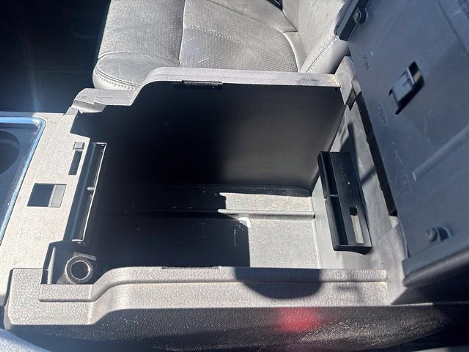 2011 Ford Super Duty F-350 SRW Lariat