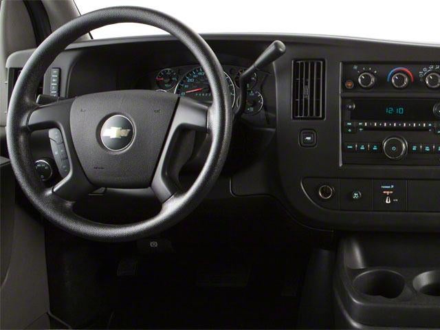 2011 Chevrolet Express Passenger 1LS