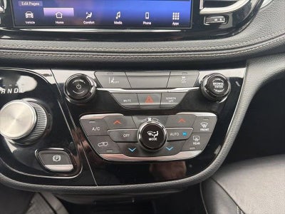 2022 Chrysler Pacifica Hybrid Touring L