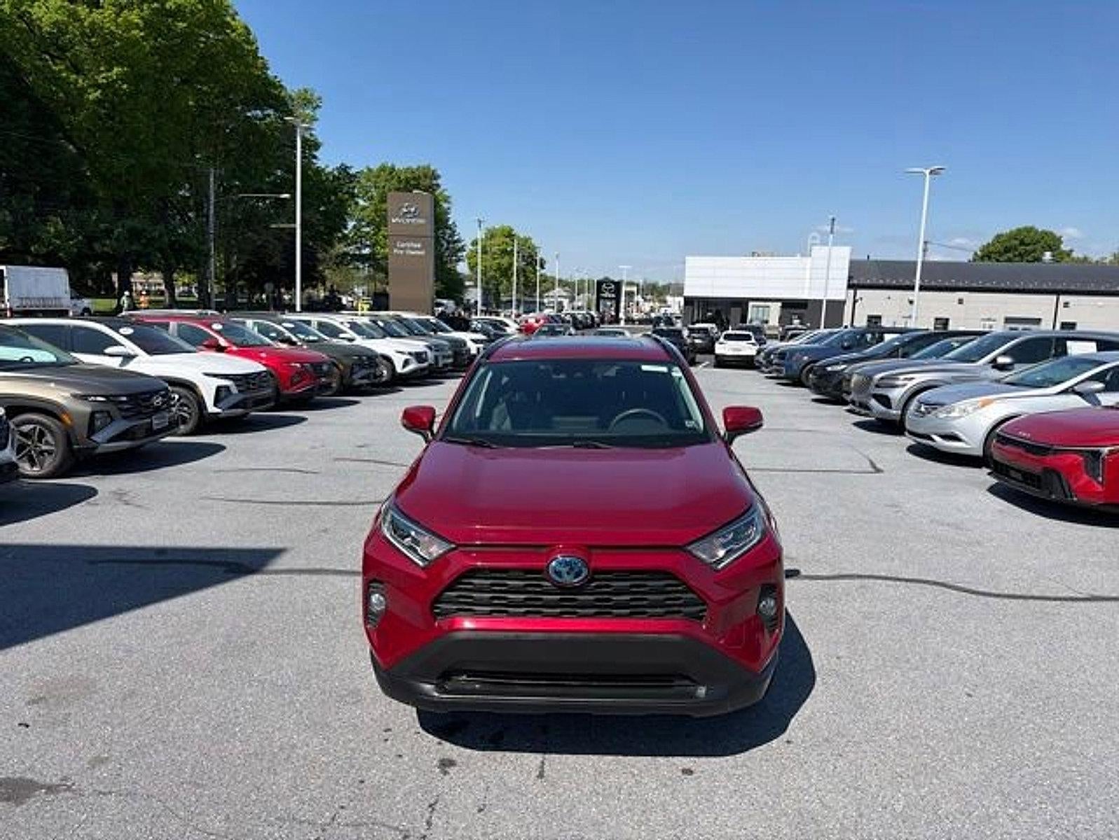 2021 Toyota RAV4 Hybrid XLE Premium