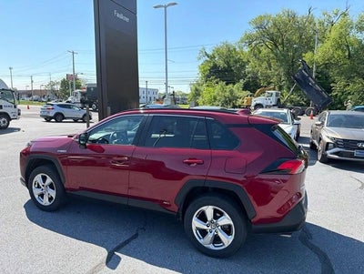 2021 Toyota RAV4 Hybrid XLE Premium