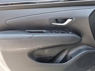 2024 Hyundai TUCSON SE