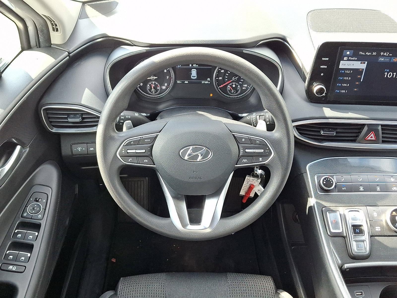 2022 Hyundai SANTA FE SE