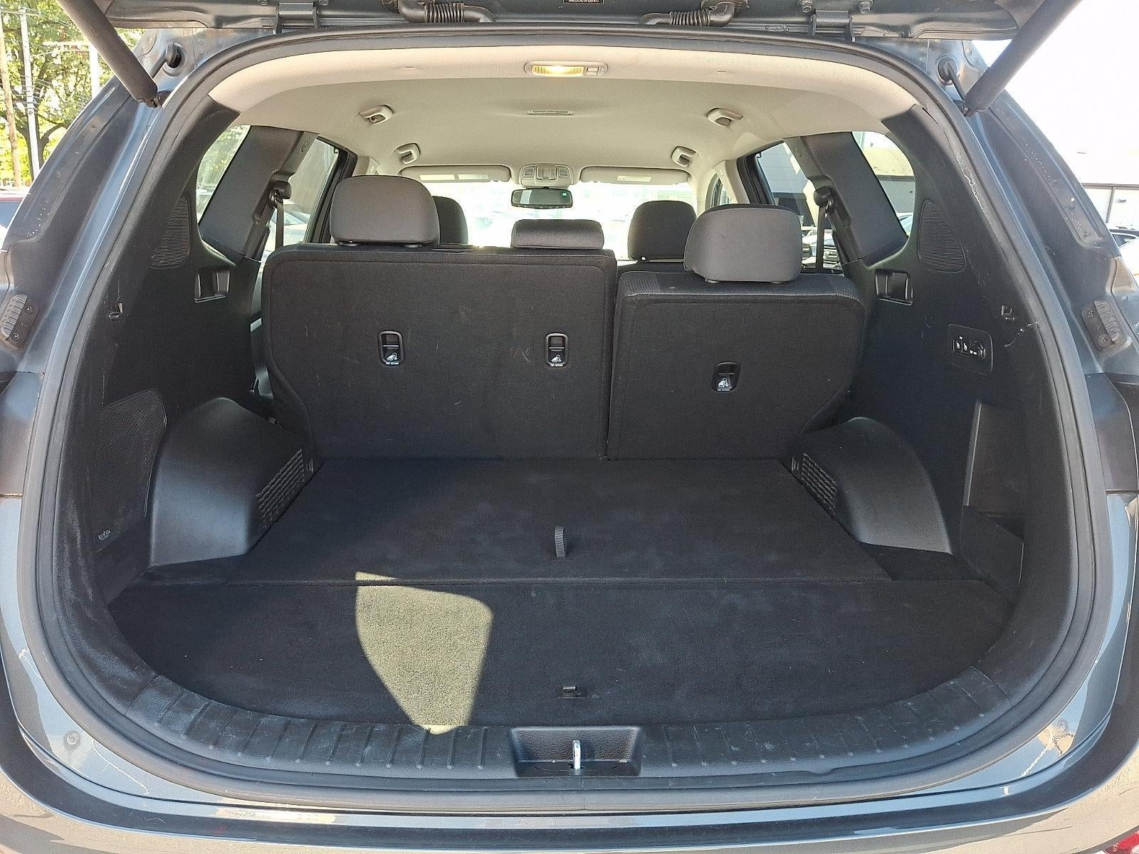 2019 Hyundai SANTA FE SEL Plus