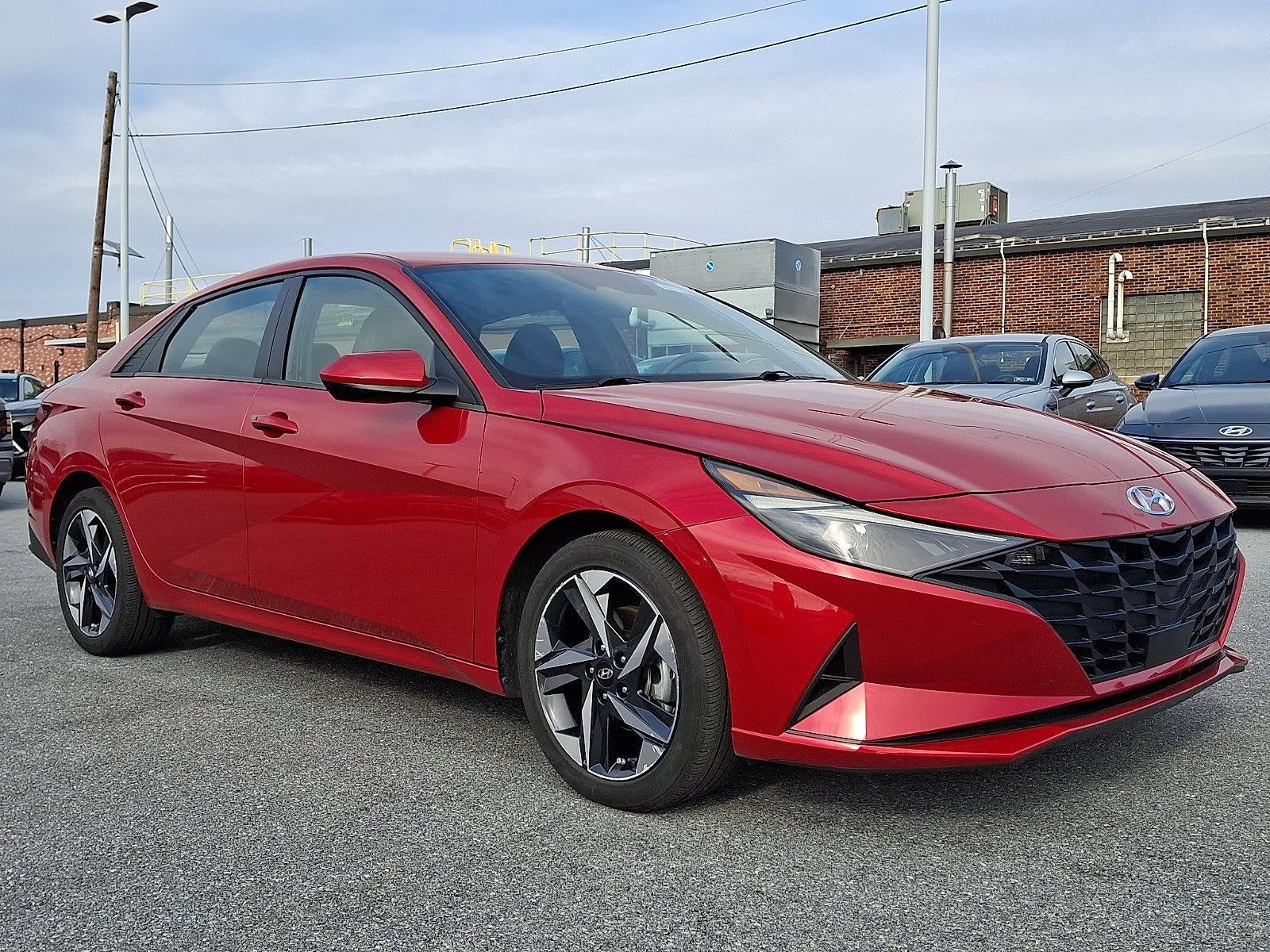 2023 Hyundai ELANTRA SEL