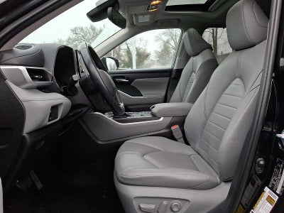 2020 Toyota Highlander Hybrid XLE