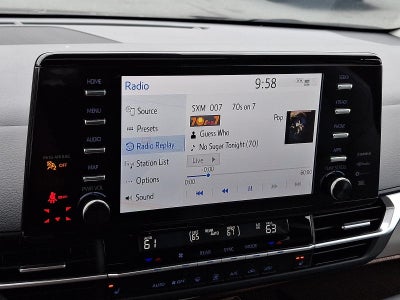 2024 Toyota Sienna XLE