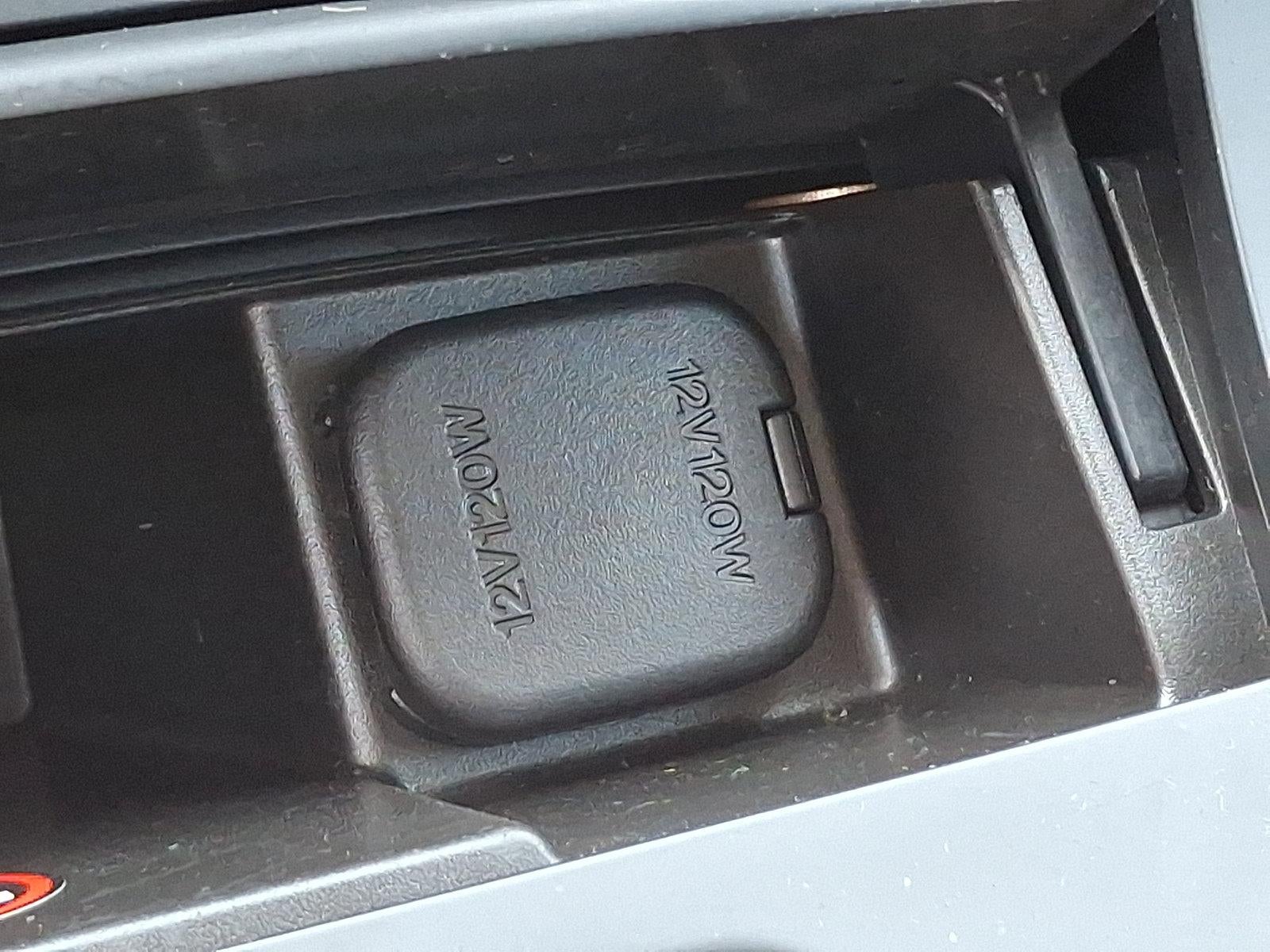 2013 Mazda Mazda3 i SV