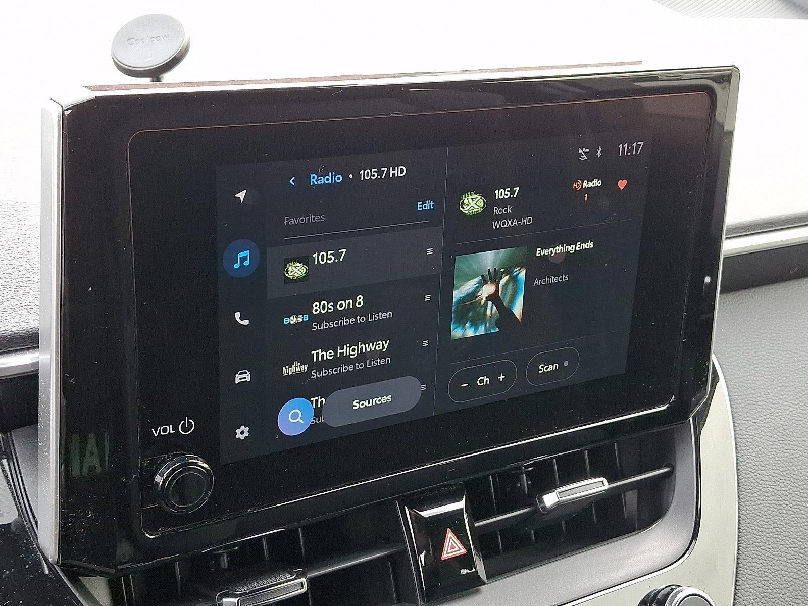 2024 Toyota Corolla Hatchback SE