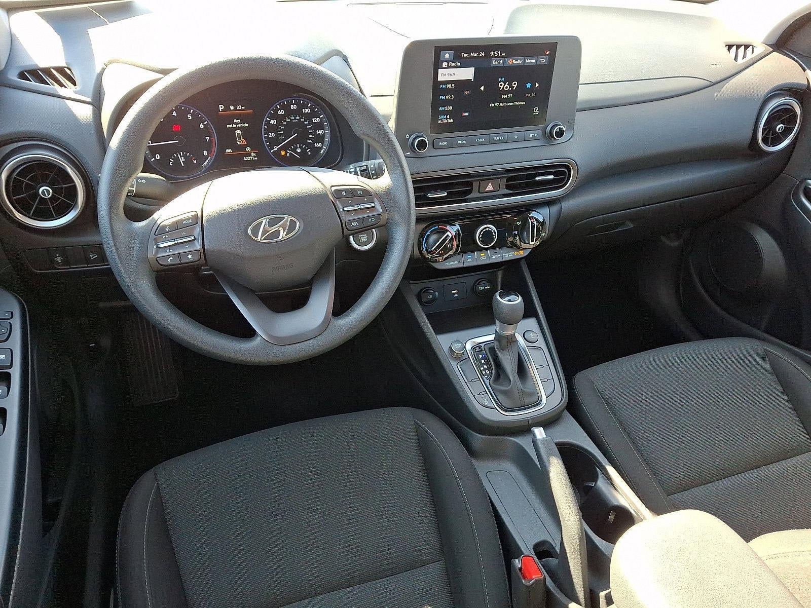 2023 Hyundai KONA SEL