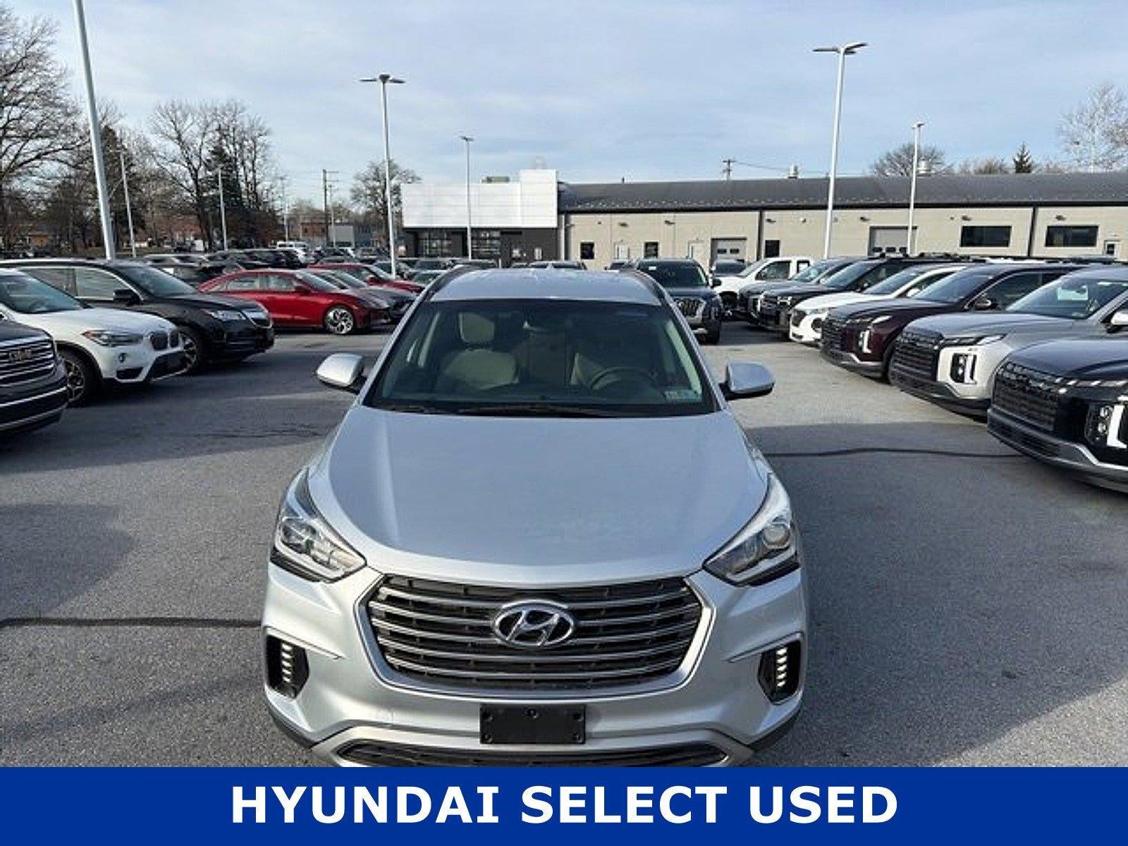 2017 Hyundai SANTA FE SE