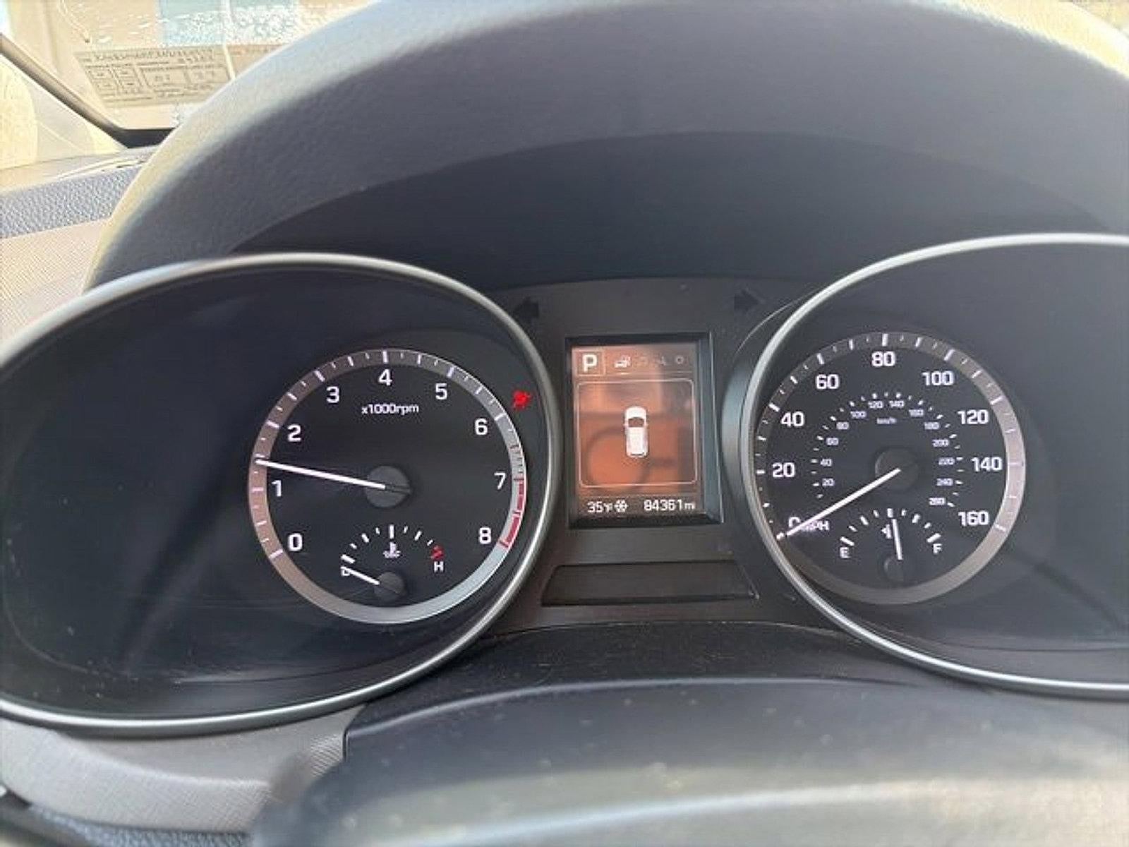 2017 Hyundai SANTA FE SE