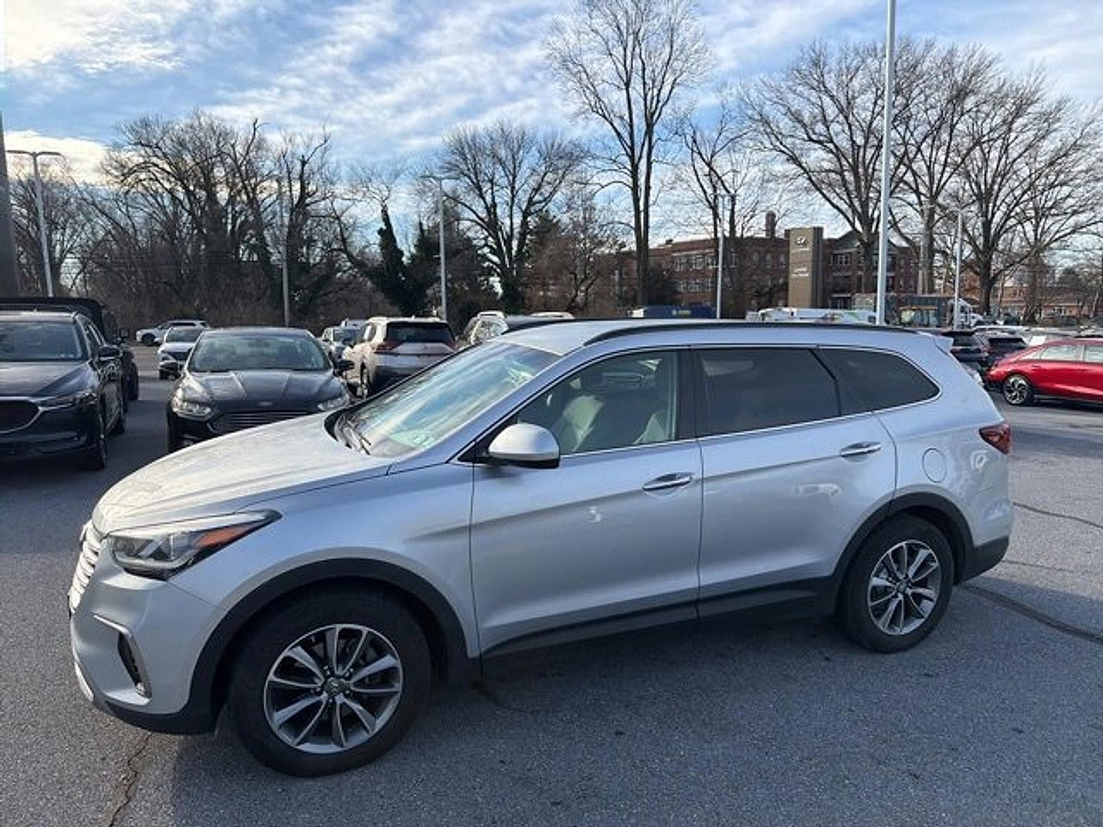 2017 Hyundai SANTA FE SE