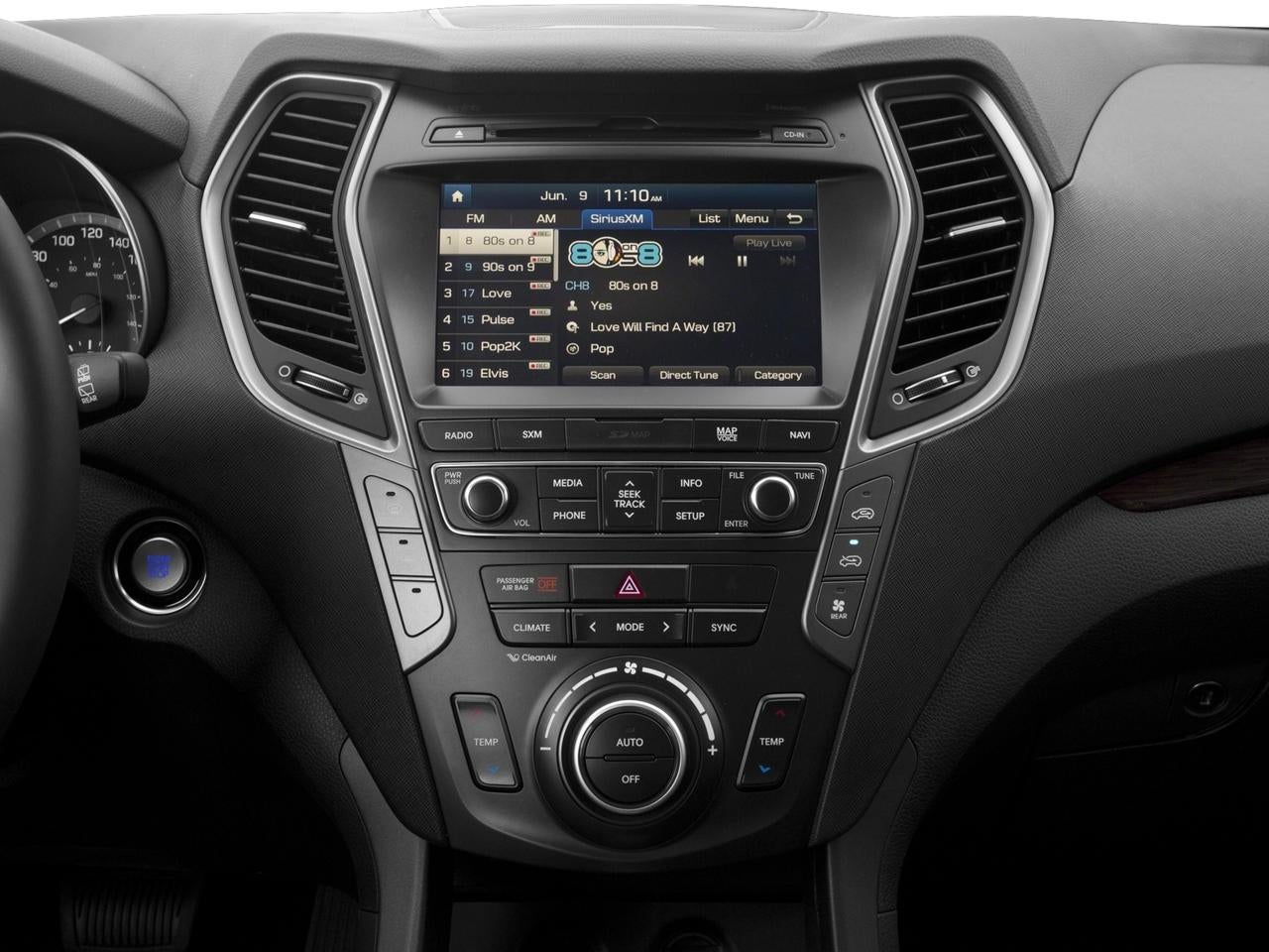 2017 Hyundai SANTA FE SE