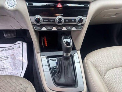 2019 Hyundai ELANTRA Limited