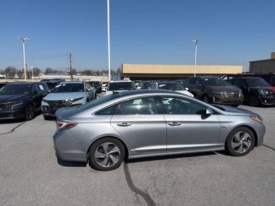 2016 Hyundai SONATA Hybrid Limited