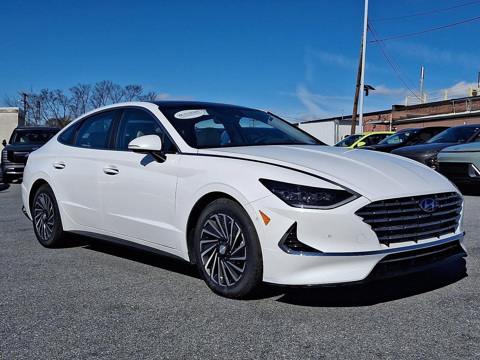 2023 Hyundai SONATA Hybrid Limited