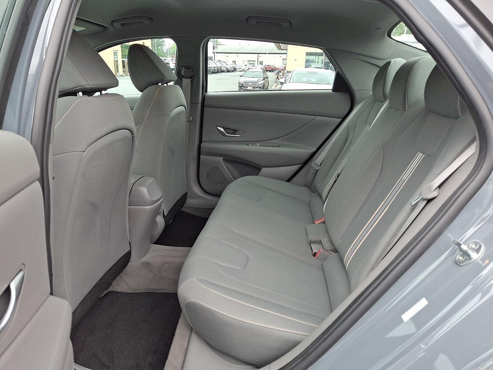 2021 Hyundai ELANTRA SEL