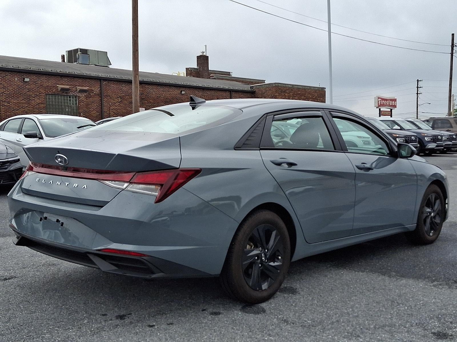 2021 Hyundai ELANTRA SEL