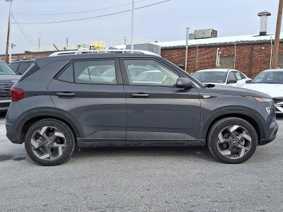 2023 Hyundai VENUE SEL