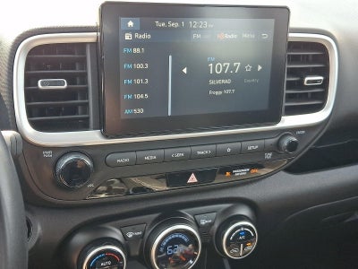 2025 Hyundai VENUE SEL