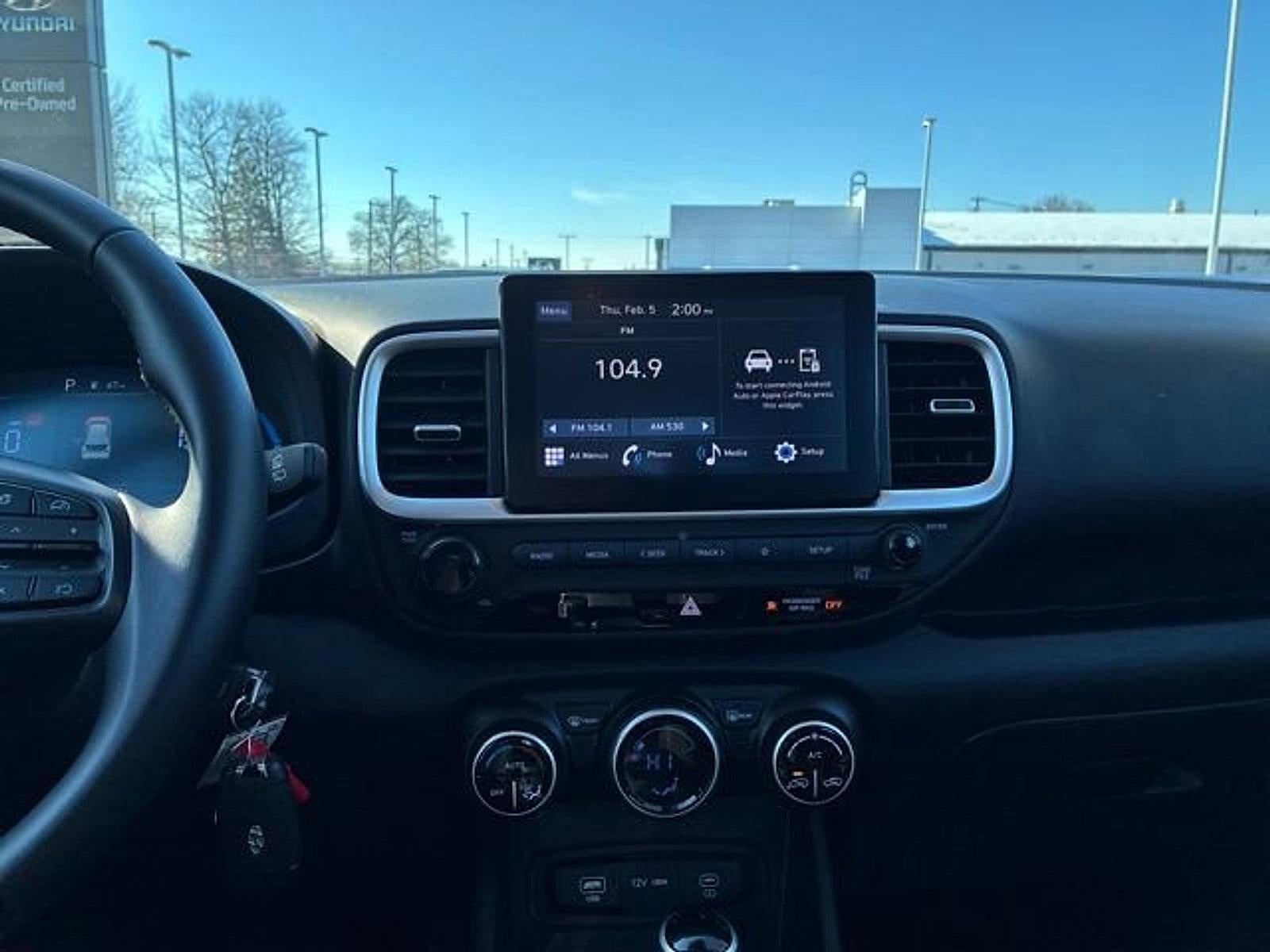 2023 Hyundai VENUE SEL