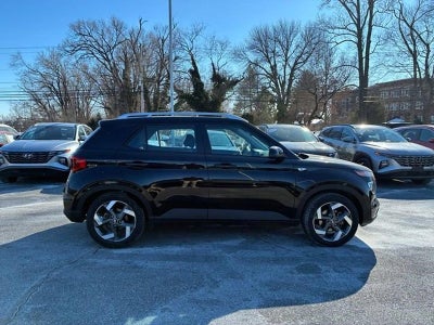 2023 Hyundai VENUE SEL