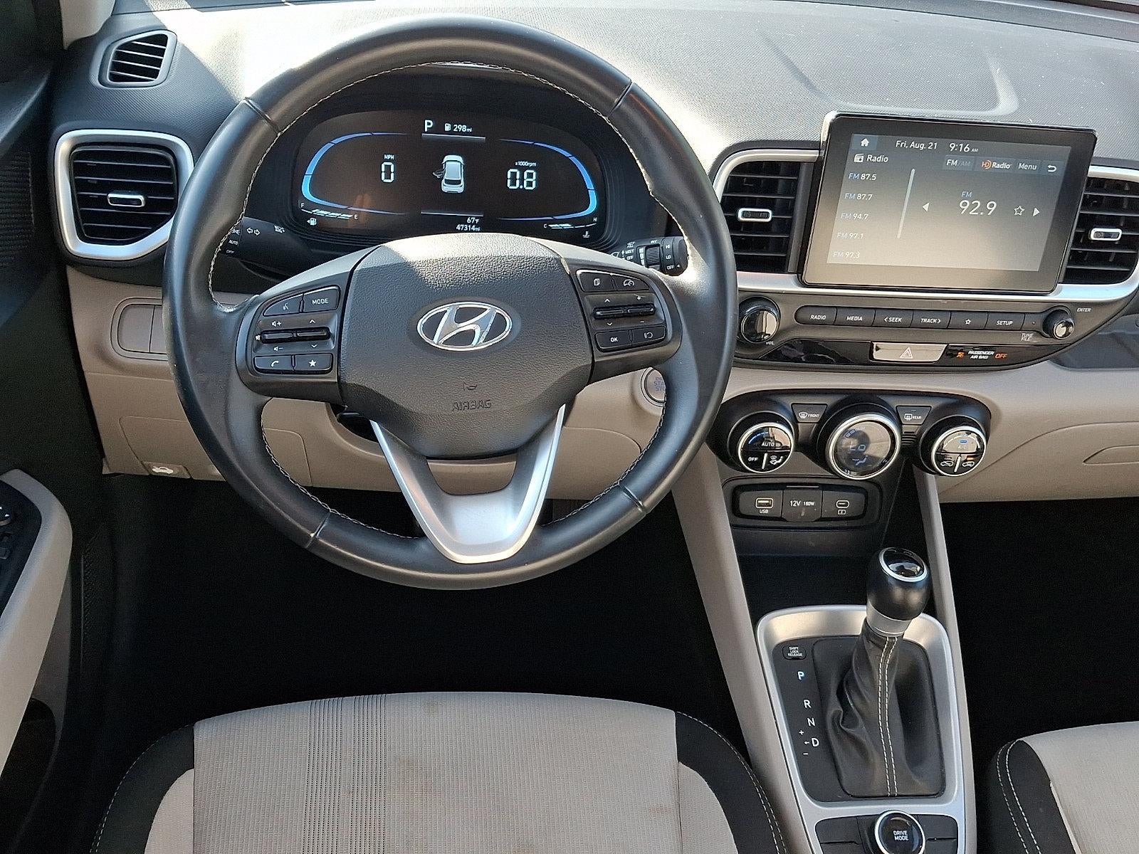 2025 Hyundai VENUE SEL