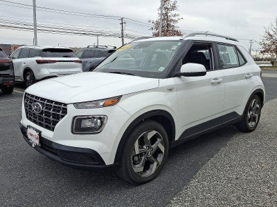 2022 Hyundai VENUE SEL