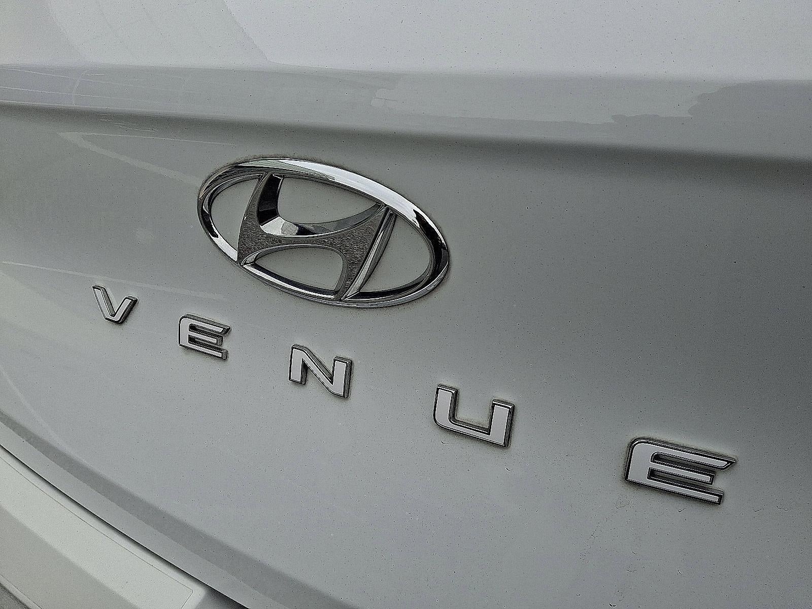 2022 Hyundai VENUE SEL